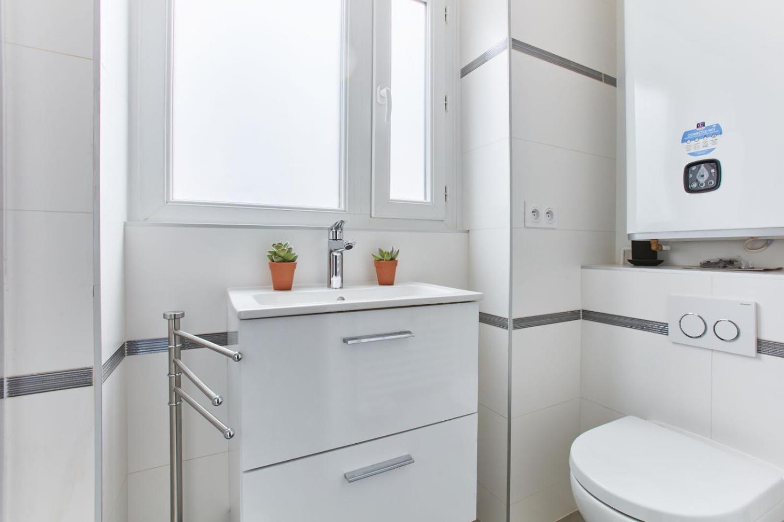 Cosy Montmartre 2Br Apartment Paris Exterior photo